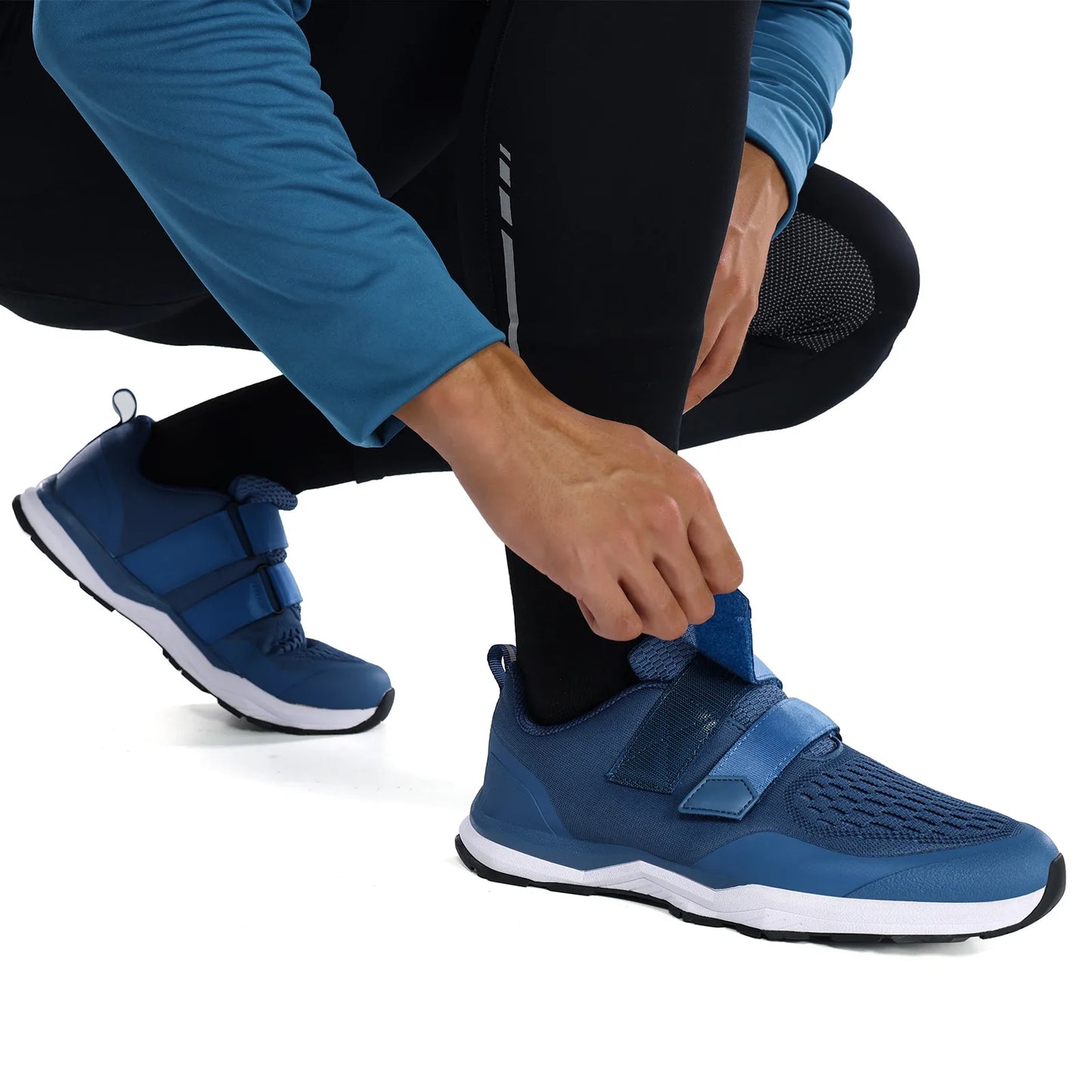 Santic Cycling Shoes Multi-purpose Running SPD Indoor Leisure Shoes Rubber Sole Hook Loop Design 3D Mesh Fabric Sneakers Unisex