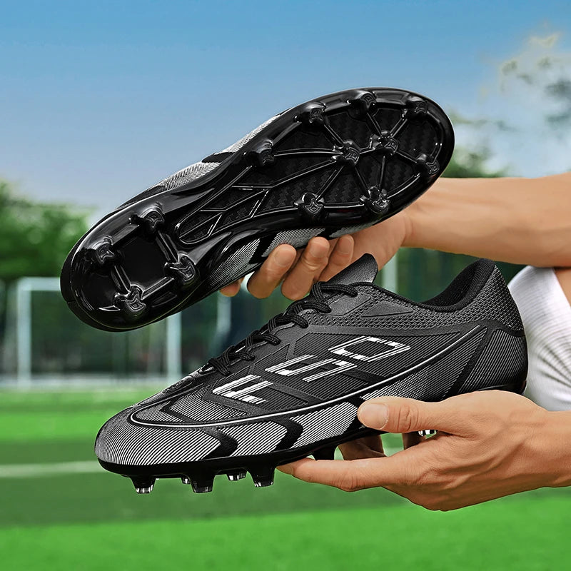 Nouvelles chaussures de football pour hommes, chaussures de futsal à cheville haute, respirantes, antidérapantes, de haute qualité, ultralégères, chaussures de sport, chaussures de match en plein air