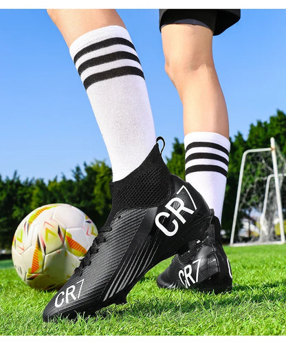 Nouvelles chaussures de football pour hommes, chaussures de soccer de haute qualité, crampons, chaussures de futsal professionnelles pour femmes, vente chaude, baskets unisexes ultra-légères TF/FG