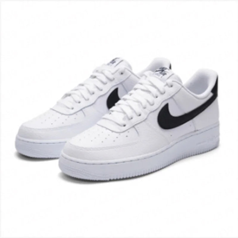 Nike Authentic AF1 Air Force One, baskets basses décontractées pour hommes, chaussures de skate élégantes et confortables pour toutes les occasions CT2302-100