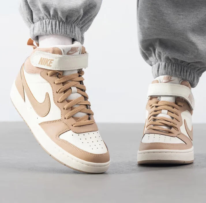 Nike (Nike) New Women's Lightweight, Comfortable and Versatile Court Borough Mid 2 Mid-Top Basketball Shoes Cd7782-125