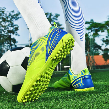 Crampons de Football unisexes pour jeunes, chaussures de Football légères TF pour les matchs d'entraînement, poignée améliorée, confort, conception Durable