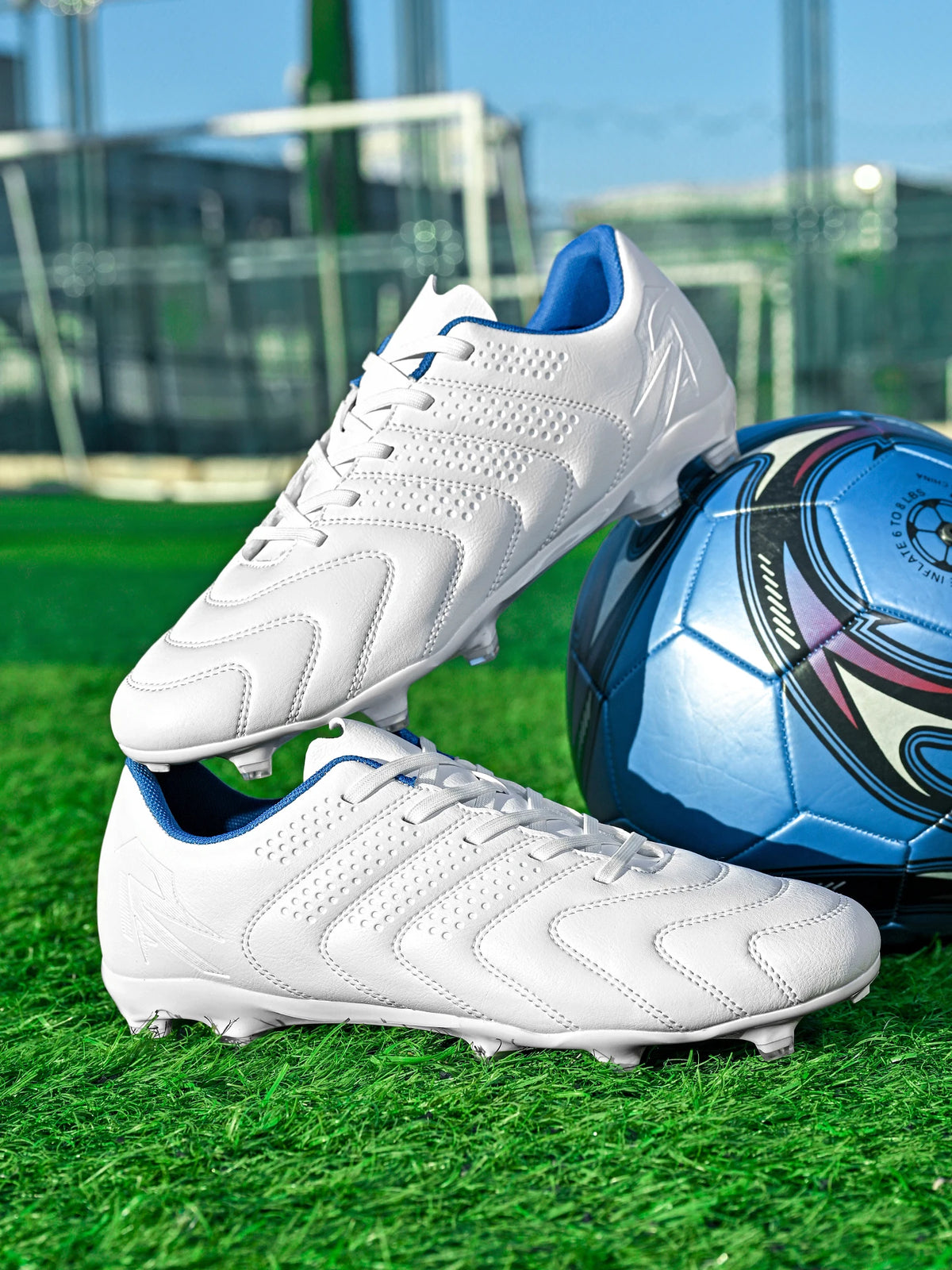 Chaussures de football FG AG pour adultes, tige légère en PU synthétique, crampons antidérapants pour terrain en herbe naturelle et artificielle en plein air