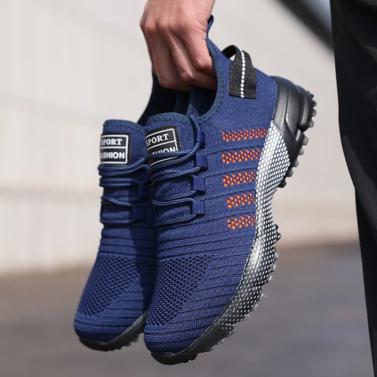 Lediga sneakers för män i mesh, lätta och ventilerande, med mjuk sula – slip-on-löparskor, låga loafers och träningsskor för män