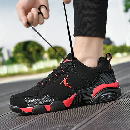 Chaussures de sport pour hommes, confortables, en cuir, pour le sport de plein air, nouvelles chaussures de tennis, classiques, noires, décontractées, légères, pour la marche