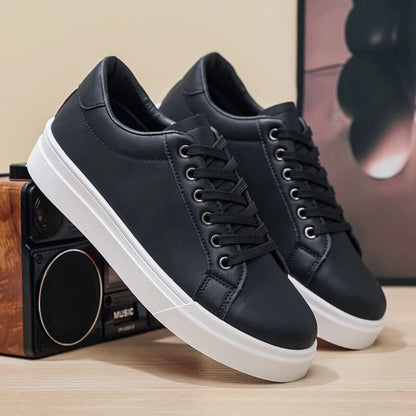 Zapatillas de moda para hombre, novedad muy vendida, blancas y modernas, deportivas y de ocio para estudiantes, versátiles para hombre