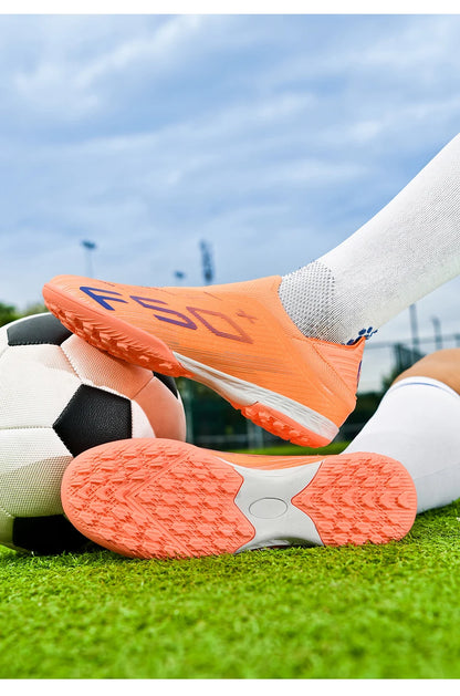 New Men's Football Boots Turf Comfortable Ultralight Soccer Shoes Non Slip Sport Fg Grass Cleats Futsal Indoor Adult Non-Slip