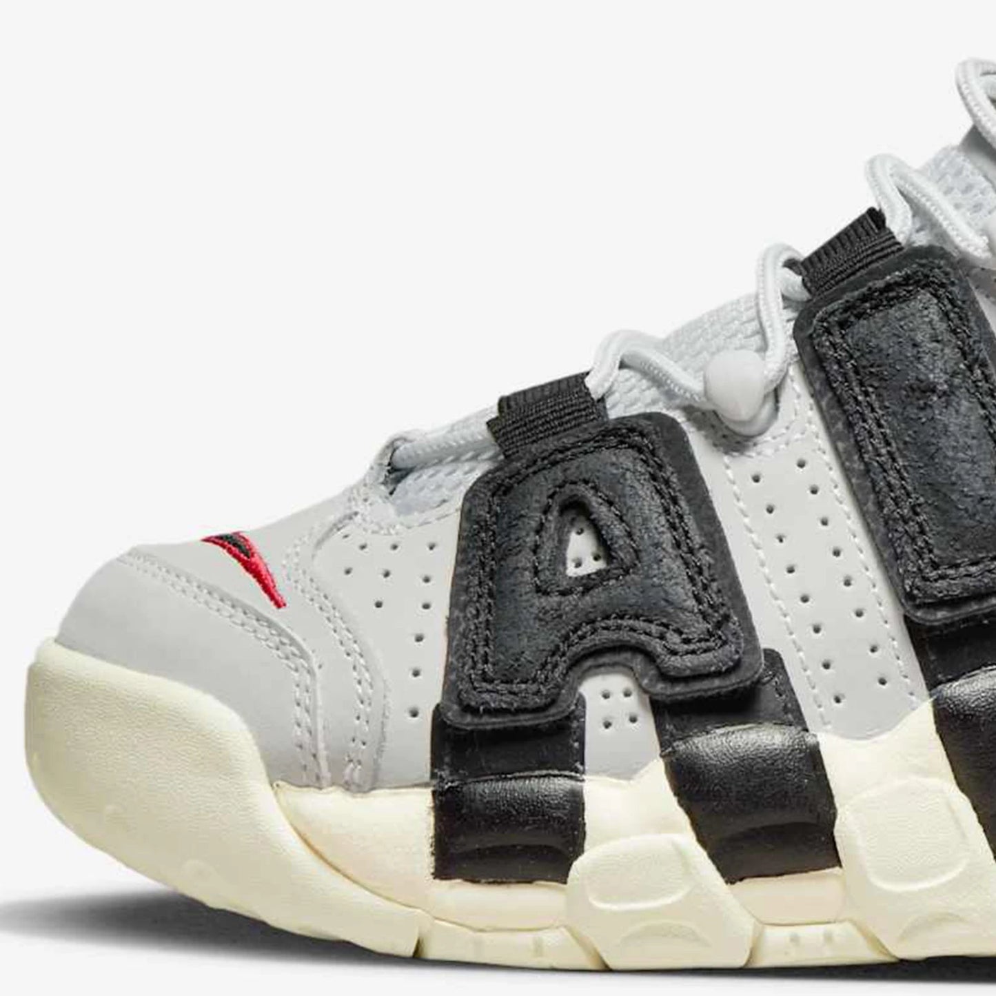Nike Authentic AIR MORE UPTEMPO Women's Fashion Basketball Shoes DX3360-001