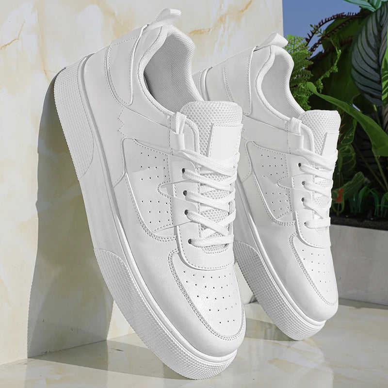LOEIKAN Baskets décontractées blanches pour hommes |   Chaussures de skate légères à tige basse |   Chaussures de marche confortables pour tous les jours