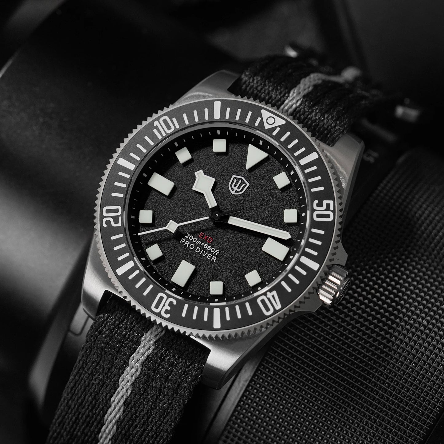Watchdives EXD V2 40mm Titanium Watch Exchangeable X Design VH31 Sweep Second Movement Quartz Watches Luminous Waterproof 200M