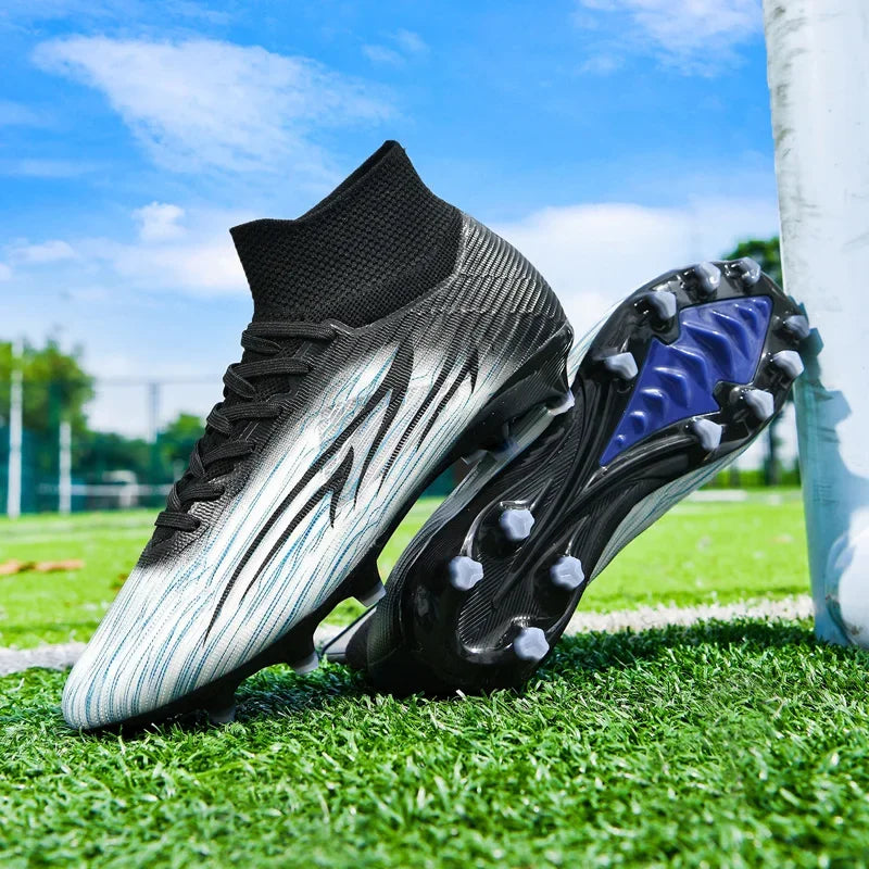 Nouvelles chaussures de football pour hommes, chaussures de football professionnelles ultralégères, chaussures d'entraînement sur gazon, baskets de match, sport de plein air, antidérapantes, unisexes
