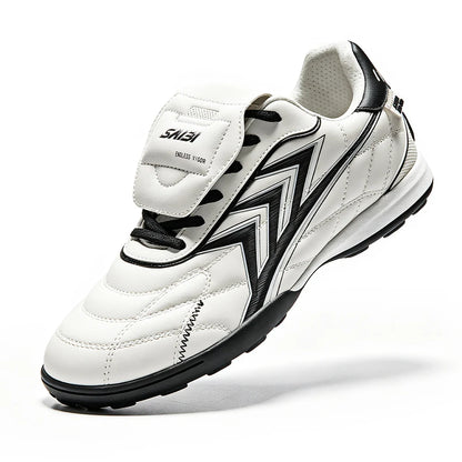 Chaussures de football TF pour adultes, semelle extérieure en caoutchouc flexible, tige en PU souple, chaussures pratiques pour l'entraînement quotidien de football.
