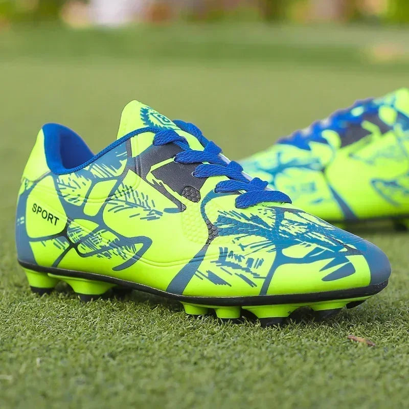 Nouvelles chaussures de football pour hommes et enfants, crampons professionnels pour adultes, chaussures de football ultralégères antidérapantes pour l'herbe, chaussures d'entraînement pour garçons, livraison directe