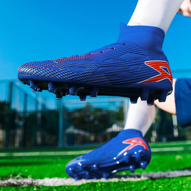 Nouvelles chaussures de football pour hommes, chaussures de football montantes, baskets d'extérieur antidérapantes, crampons de haute qualité pour futsal, intérieur et gazon, meilleures ventes