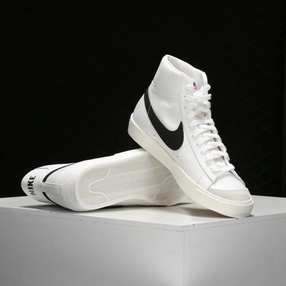 Nike Official Authentic BLAZER MID '77 Men's and Women's Casual Comfortable Sneakers BQ6806-100