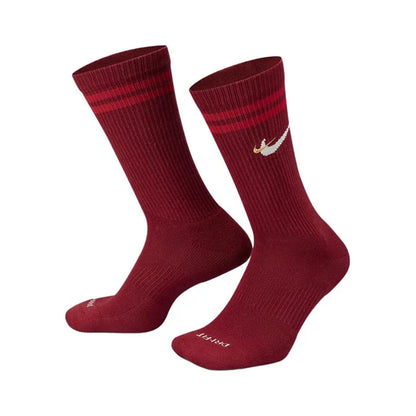 Nike Socks: 3-Pack of Men's and Women's Sports Socks / Basketball Socks / Durable, Moisture-Wicking Cotton Socks SX5545-100
