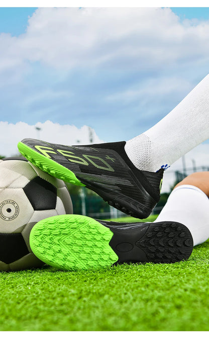 New Men's Football Boots Turf Comfortable Cleats Futsal Non Slip Soccer Shoes Sport Ultralight Fg Grass Indoor Adult Non-Slip