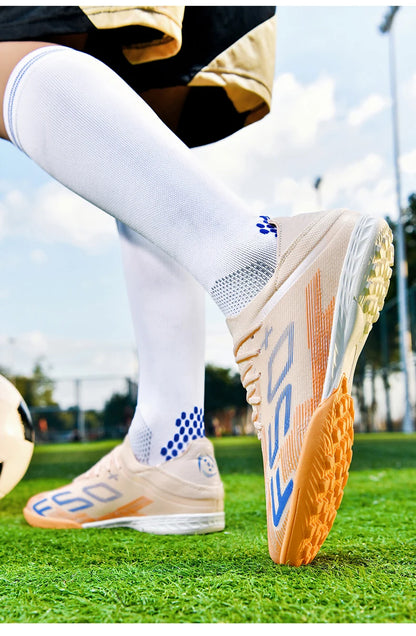 New Men Sneakers Match Grass Cleats High-quality Soccer Shoes Futsal Football Boots Non-Slip Indoor Hot-selling High-top Outdoor