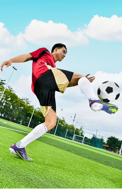New Men's Football Boots Grass Cleats Futsal Comfortable Turf Soccer Shoes Sport Ultralight Fg Non Slip Indoor Adult Non-Slip