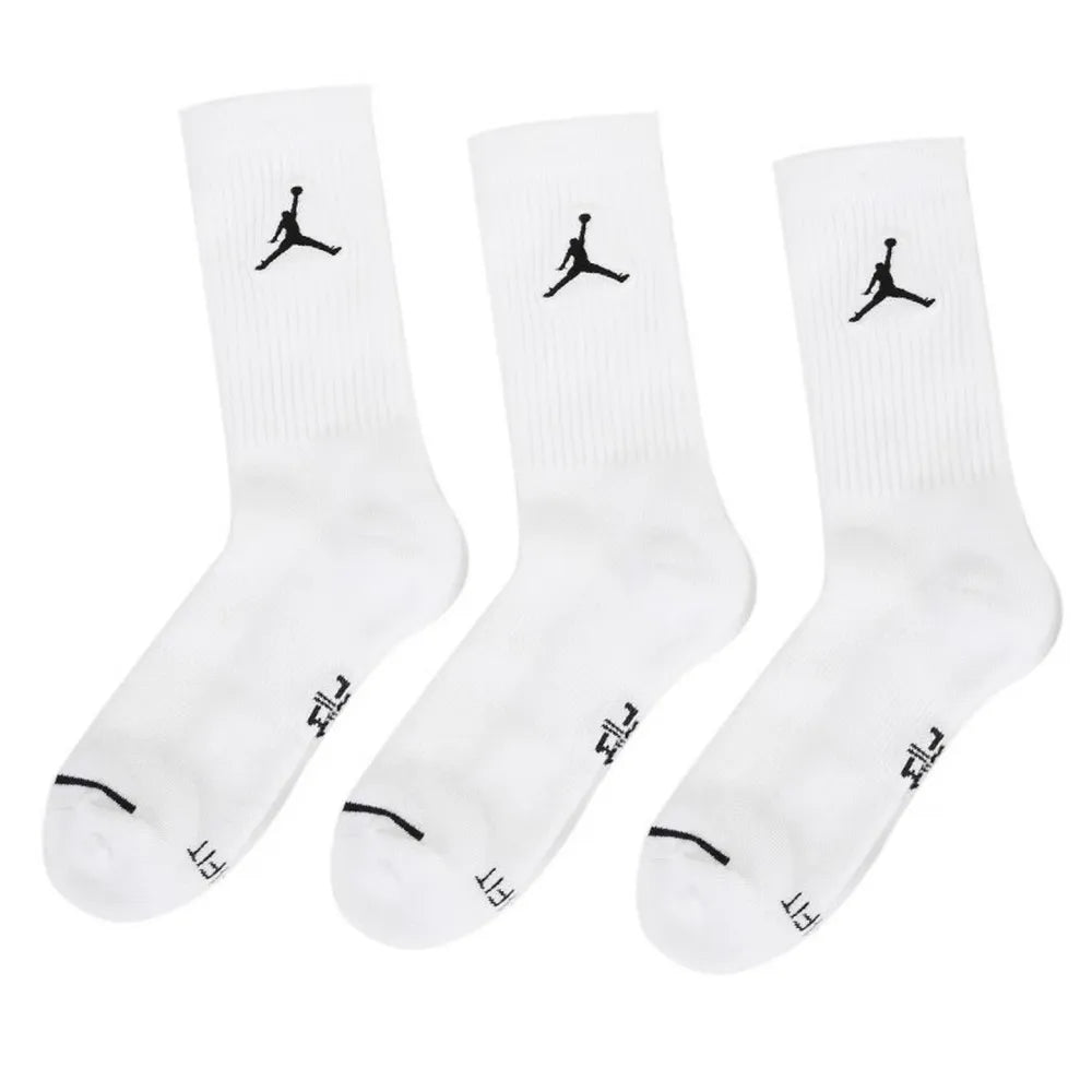 Nike Socks: 3-Pack of Men's and Women's Sports Socks / Basketball Socks / Durable, Moisture-Wicking Cotton Socks SX5545-100
