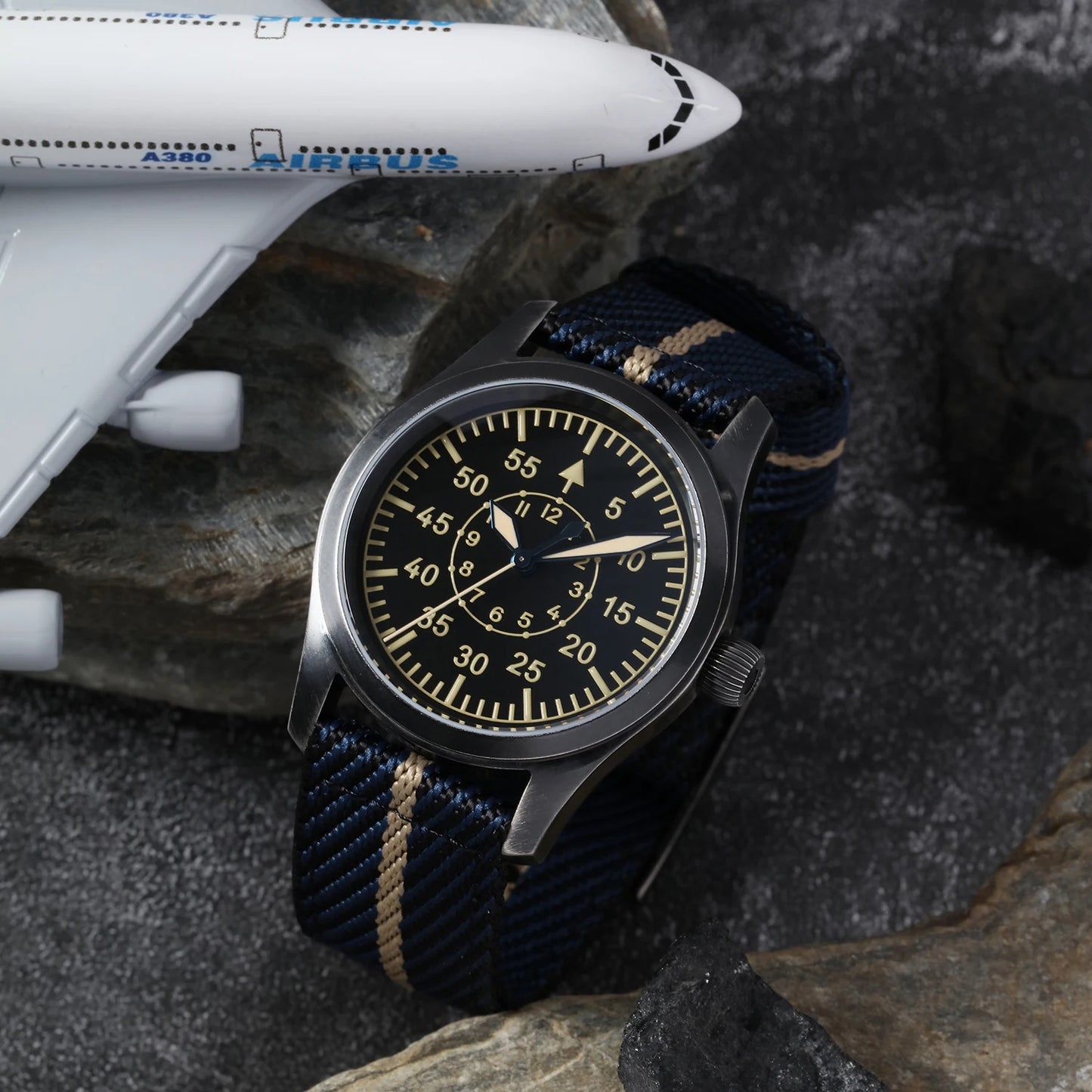 【Escapement Time】VH31 Quartz Movement Pilot Watch with Type-A or Type-B do the old black 38mm Case Waterproof 100M Sapphire