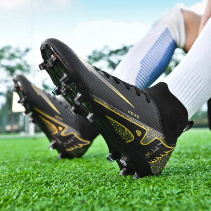 Nouvelles chaussures de football pour hommes, chaussures de soccer de haute qualité, chaussures de futsal, chaussures de sport antidérapantes à cheville haute pour l'extérieur, chaussures de sport ultra-légères antidér