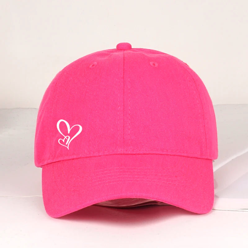 Minimalistická bejzbalová čiapka s potlačou dvoch sŕdc pre ženy a mužov, mäkká, nastaviteľná, v štýle „dad hat“, voľnočasová, s motívom lásky, slnečná čiapka