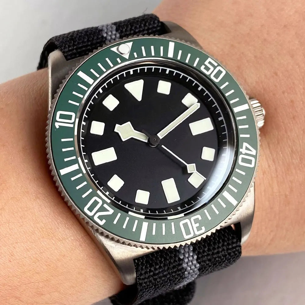 Titanium Case Tandorio 42mm Retro FXD NH35 PT5000 Mechanical Men Watch Sapphire 200M Diver Watches Luminous Montres hommes
