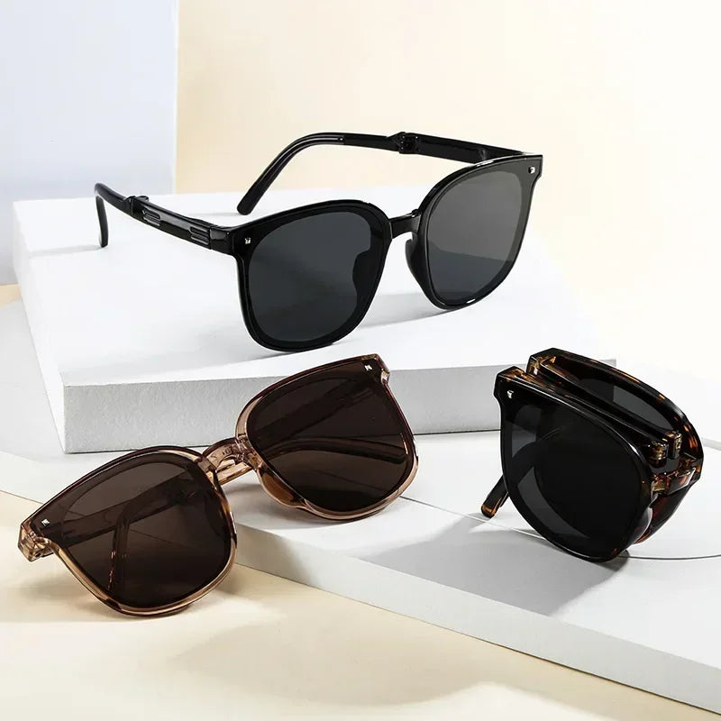 2025 New Foldable Sunglasses Portable Sunscreen UV400 Women Sunglasses Trendy Outdoor Ultra Weight Driving Glasses