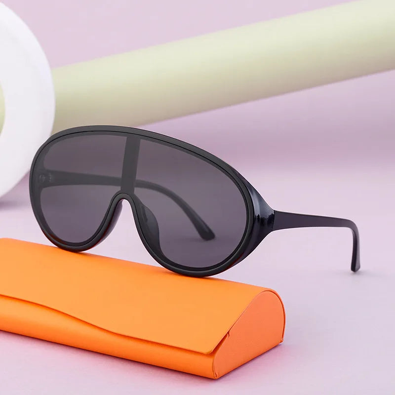 Trendige, übergroße Einteilige Sonnenbrillen für Damen und Herren – Luxusmarken-Designer-Sonnenbrillen – Modische Sonnenbrillen – Große Brillenfassungen