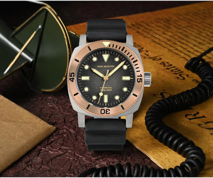 San Martin 42mm Retro Titanium Diver Watch NH35 Automatic Men Mechanical Watches Bronze Bezel Sapphire Luminous Waterproof 200m