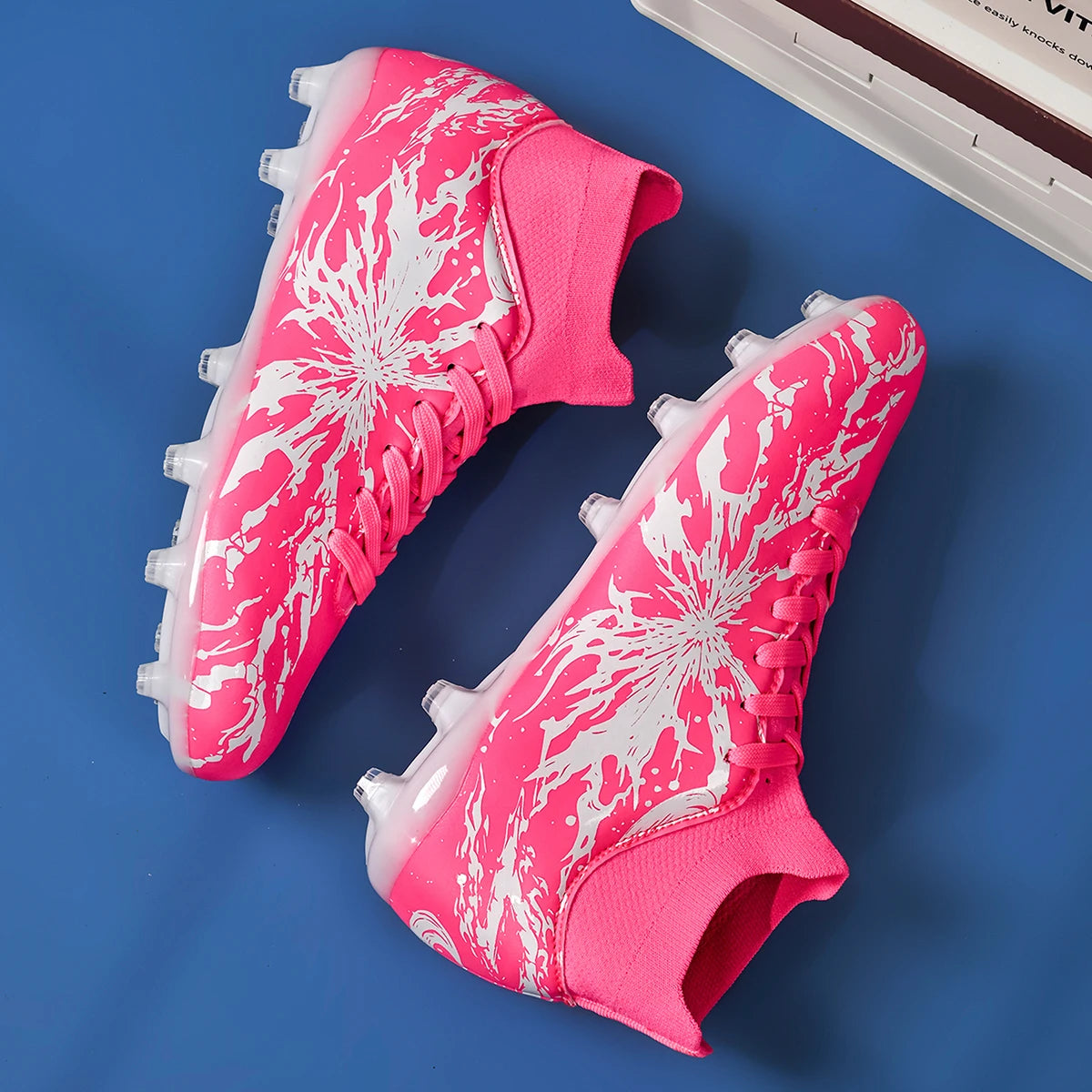Chaussures de football ultra légères AG FG, tissu PU anti-transpiration, semelle TPU résistante à l'usure, ajustement confortable, unisexe, baskets d'entraînement sur herbe naturelle