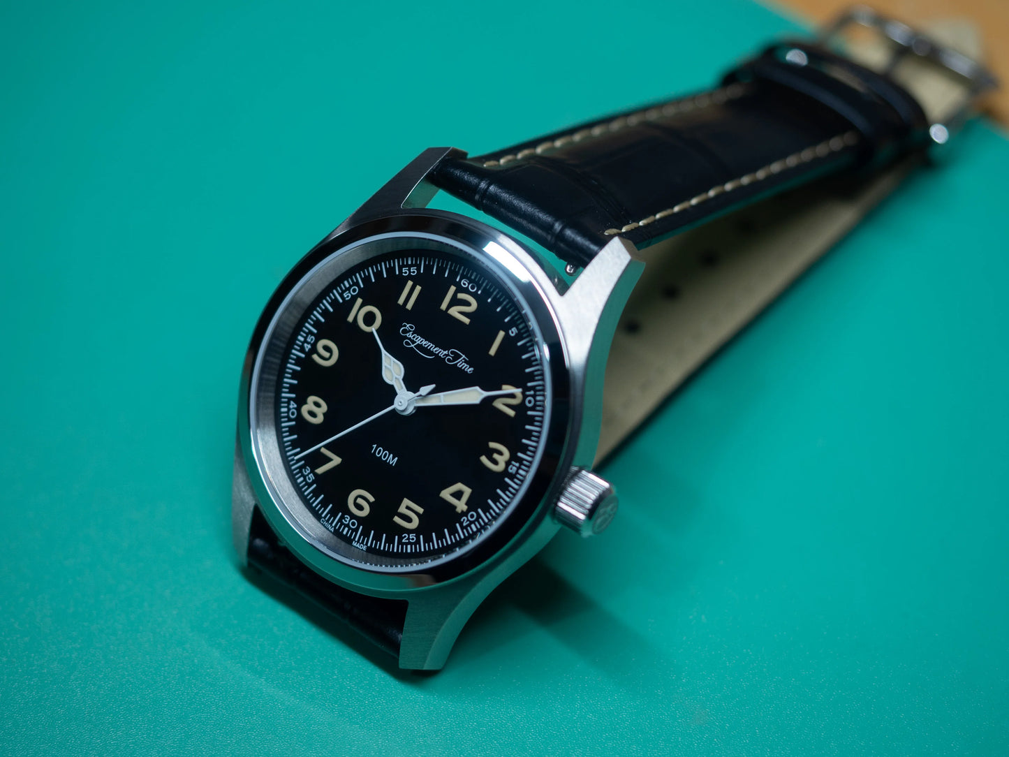 【Escapement Time】VH31 Quartz Movement Watch 38mm Sapphire Waterproof 100M Super luminous