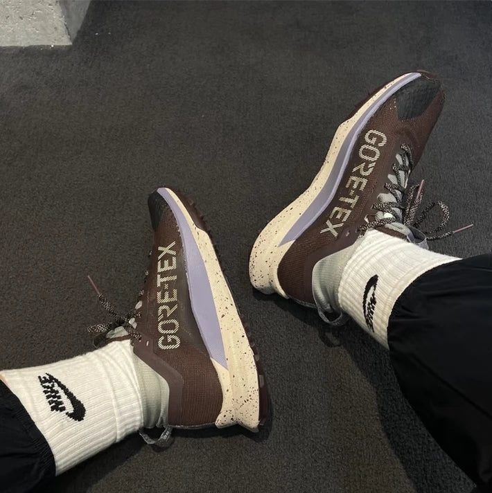 Nike Lightweight Cushioning Strong Grip Men's Outdoor Trail Running Shoes New Comfortable Soft Sole Support Daily Walking Light Running Shoes Pegasus Trail 4 Earth Tone Trendy Casual Sports Shoes Popular Item Hf5707-201