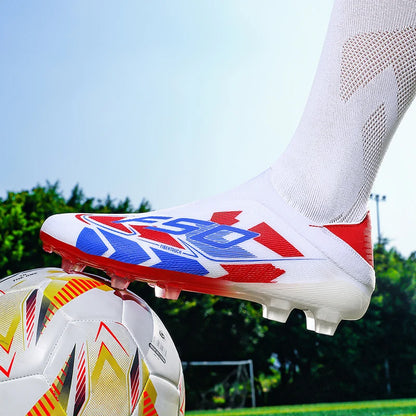 Nouvelles chaussures de football pour hommes, crampons pour terrain en herbe, de haute qualité, antidérapantes, légères, mi-hautes, pour les matchs en extérieur, chaussures de sport, très vendues pour l'entraînement.