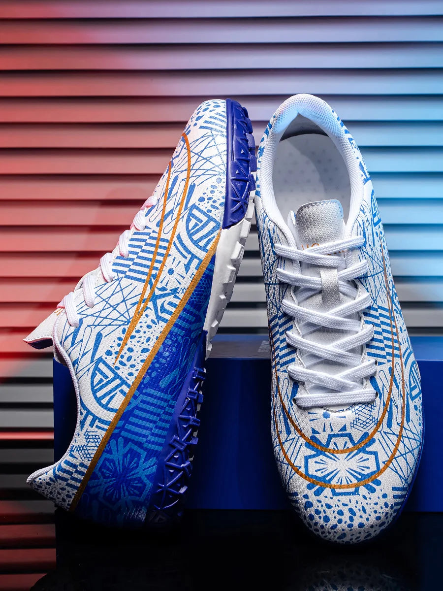 Popular low-top football boots, broken nails, TF and spikes FG unisex styles, 2 colors to choose from, breathable and non-slip