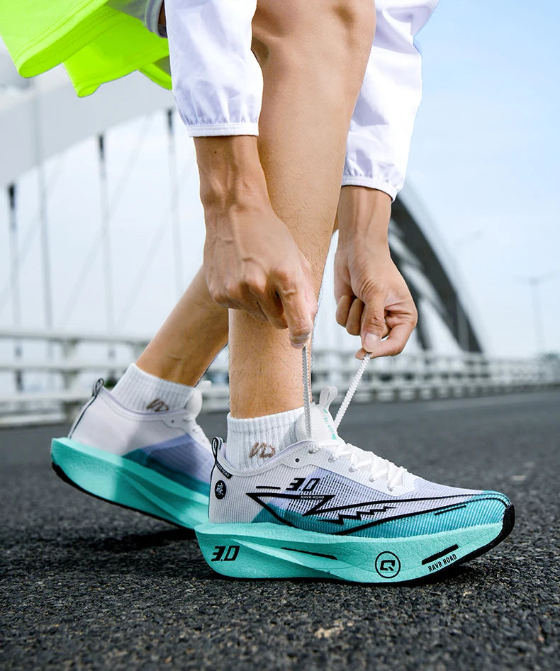 Running Shoes Speciality Men Marathon Sports Carbon Board Breathable Ultralight Women Comfy Athletic Cushion Stability Sneakers