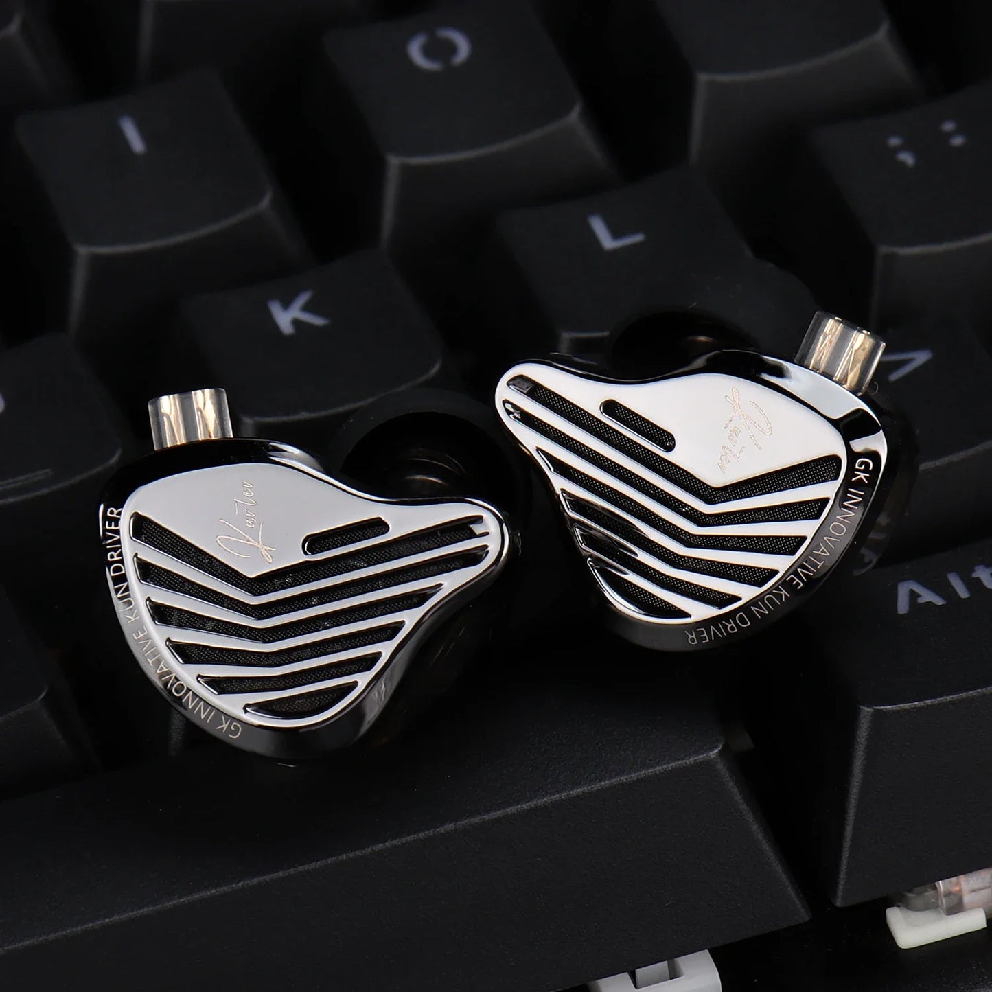 Kz Gk Kunten 1DD Dynamic Drive Earphone Hifi IEMs in ear Earbuds 2pin Detachable Cable Metal Gamer Audiophile headset