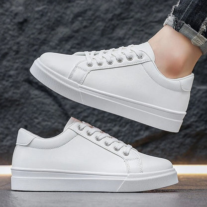 Zapatillas de moda para hombre, novedad muy vendida, blancas y modernas, deportivas y de ocio para estudiantes, versátiles para hombre