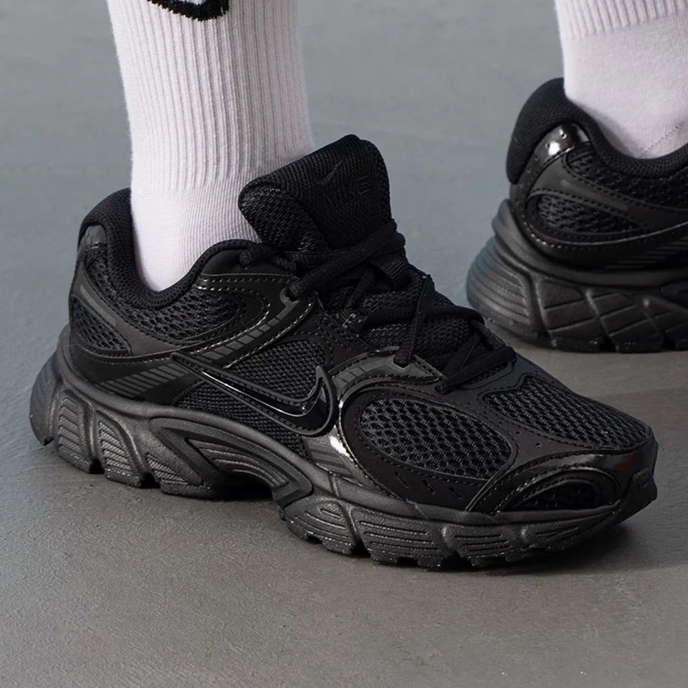 Nike V5 RNR Women's Comfortable Versatile Fashion Mesh Breathable Sneakers Black Warrior Running Casual Shoes HQ7901-001