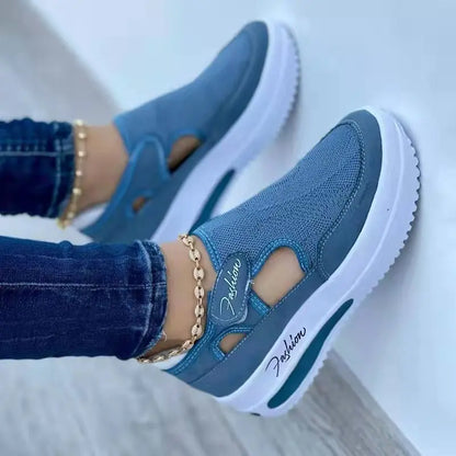 Large Casual Single Shoes for Women 2025 New Summer Flat Bottomed Breathable Casual Mesh Fashionable Thick Soled Sports Shoes