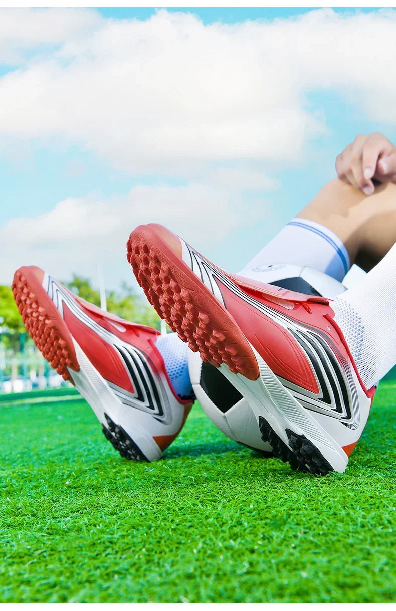 Nouvelles chaussures de football pour hommes, baskets de futsal, crampons antidérapants de haute qualité pour intérieur, chaussures de football à crampons très vendues, chaussures de match pour terrain gazon, chaussures
