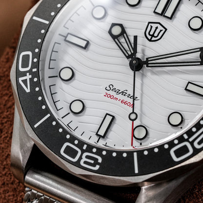 Watchdives WD007Q Diver Watch VH31 Sweep Second Quartz Movement Luminous Domed Sapphire Crystal Watches 42mm Titanium Watches