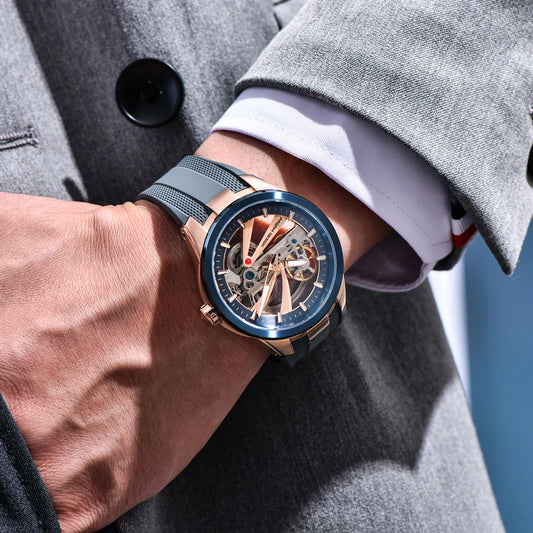 Montre pour homme PAGANI DESIGN – Modèle mécanique automatique de luxe, type « squelette » (à cœur ouvert), doté d’un tourbillon, verre saphir avec traitement antireflet, étanche et luminescent.