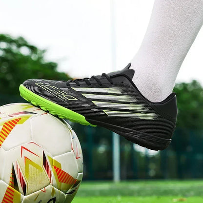 Nouvelles chaussures de football pour hommes, baskets confortables, chaussures de football professionnelles à cheville haute, chaussures de sport unisexes antidérapantes TF/FG pour garçons