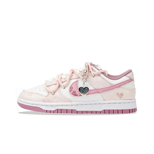 Custom Sneakers Nike Dunk "Honeyed Rose"  New Chinese Style  Hand-Painted Heart Low-Top Women's Skate Shoes