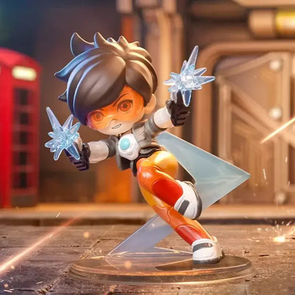 POP MART Overwatch Play of The Game Series Caja Sorpresa Blind Box Juguetes Kawaii Adornos Figuras Decoración del Hogar Muñecos Modelo de Escritorio