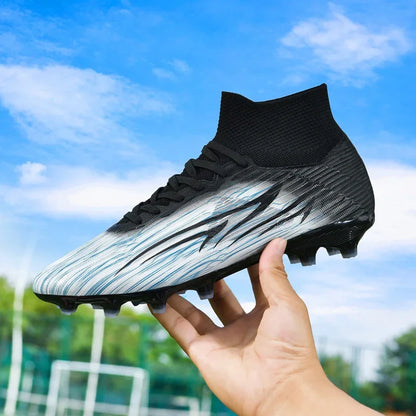 Nouvelles chaussures de football pour hommes, chaussures de football professionnelles ultralégères, chaussures d'entraînement sur gazon, baskets de match, sport de plein air, antidérapantes, unisexes