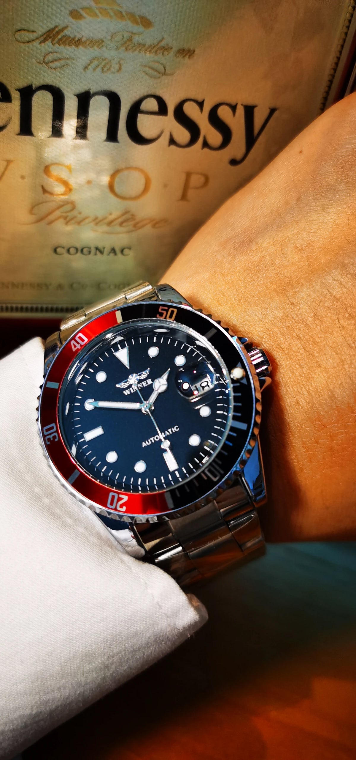Reloj mecánico clásico para hombre: marca de lujo, estilo profesional, movimiento automático, bisel giratorio, esfera luminiscente, correa de acero