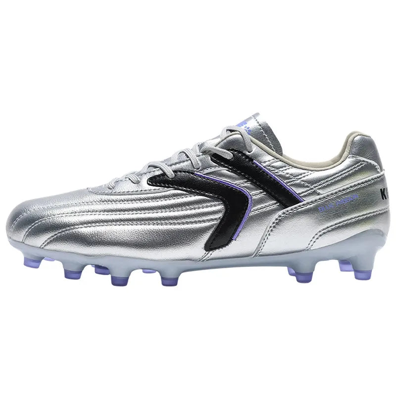 Chaussures de football Kelme pour hommes, crampons longs, pour terrain naturel, entraînement professionnel et compétition, adultes et jeunes.